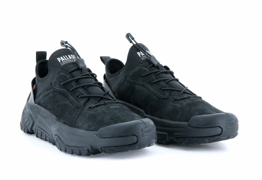 بلاديوم جلد أسود خارج الشبكة