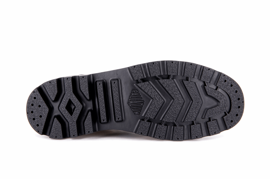 البلاديوم بامبا يجرؤ 2 على البقاء على قيد الحياة باللون الأسود