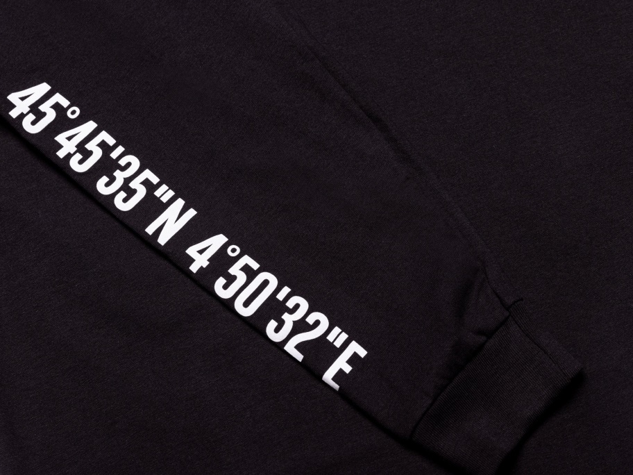 بلاديوم Uop طويل Slv تي شيرت أسود